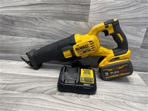 Dewalt flexvolt discount reciprocating saw kit